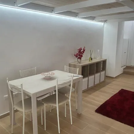 Alessandria Appartement *